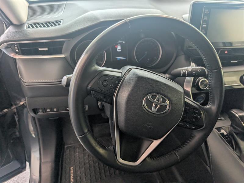toyota Venza 2022 - 12