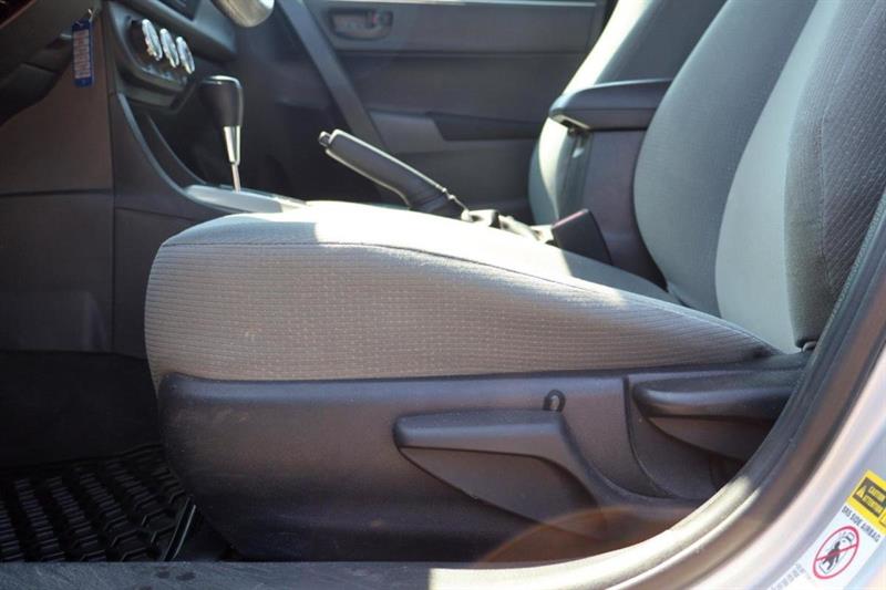 toyota Corolla 2016 - 8