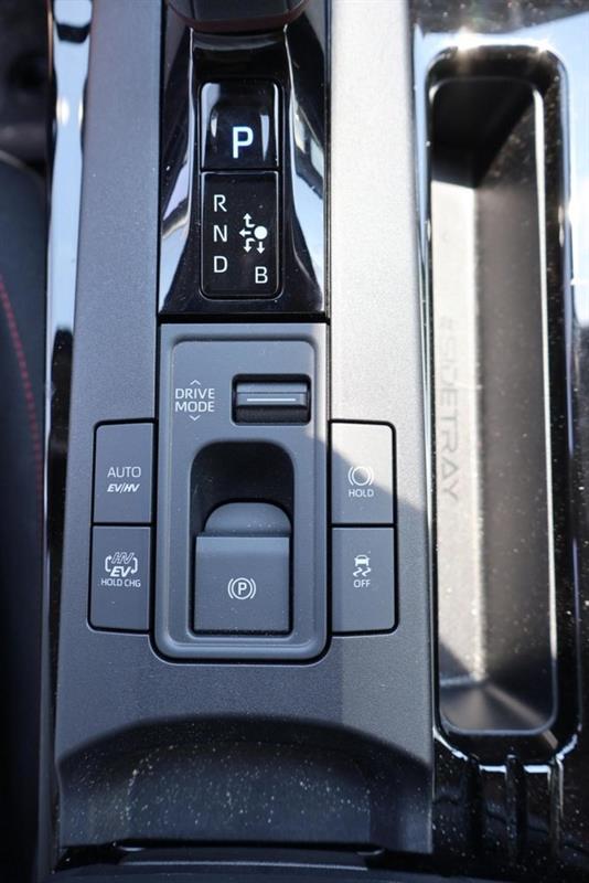 toyota Prius Plug-In Hybrid 2025 - 17