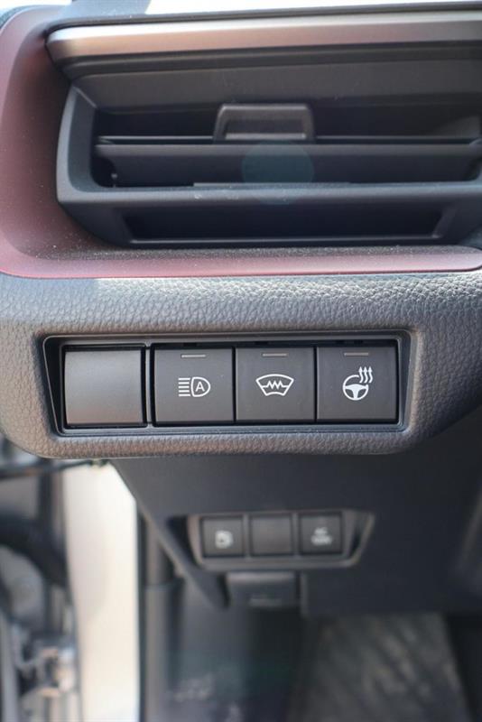 toyota Prius Plug-In Hybrid 2025 - 18
