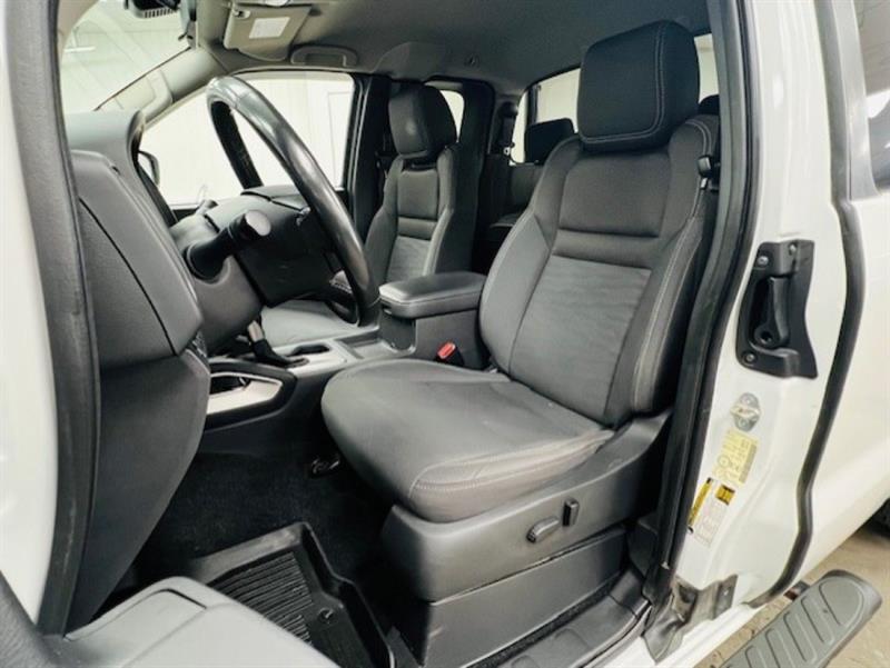 nissan Frontier 2022 - 28
