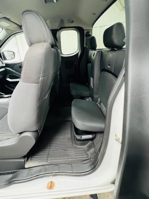 nissan Frontier 2022 - 29