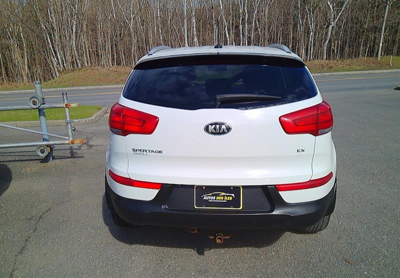 kia Sportage 2015 - 11