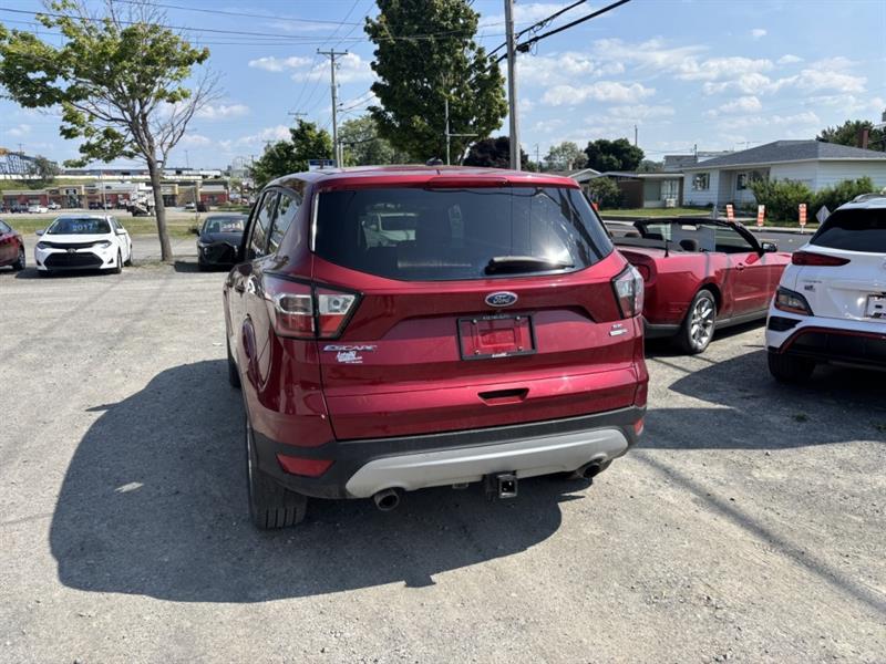 ford Escape 2017 - 12