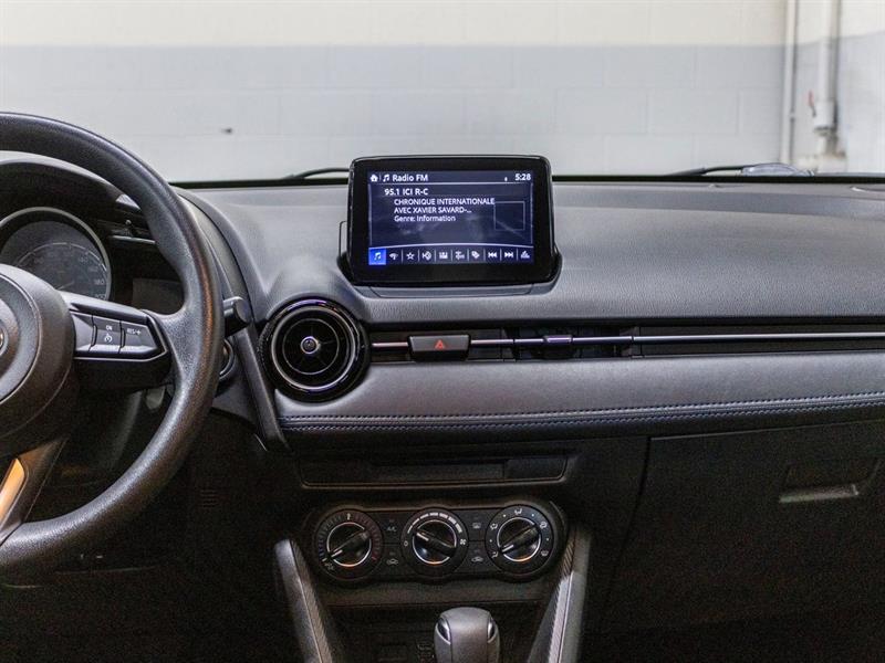 toyota Yaris Hatchback 2020 - 8