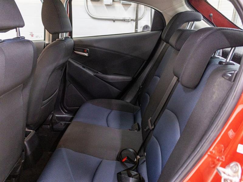 toyota Yaris Hatchback 2020 - 27