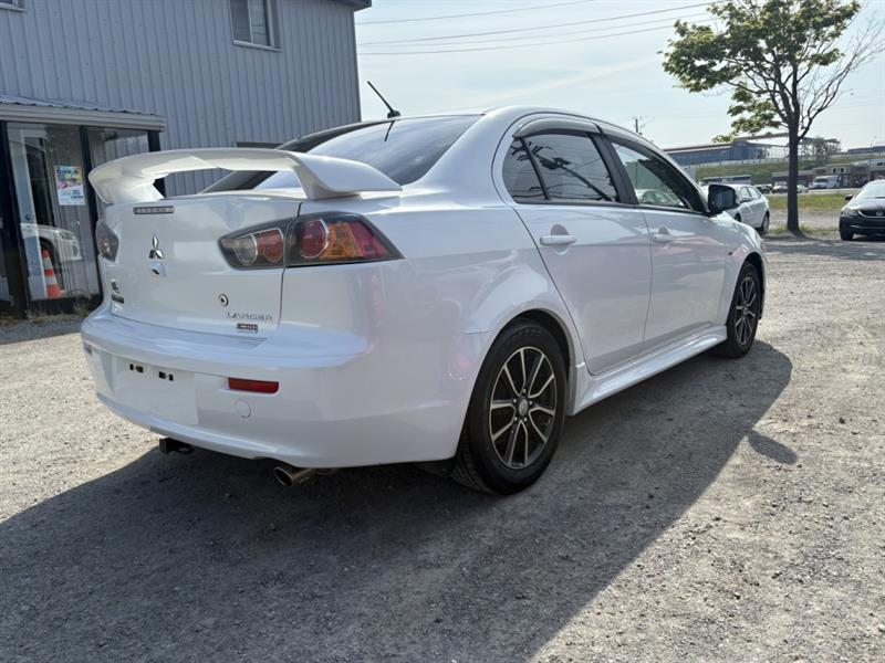 mitsubishi Lancer 2017 - 5