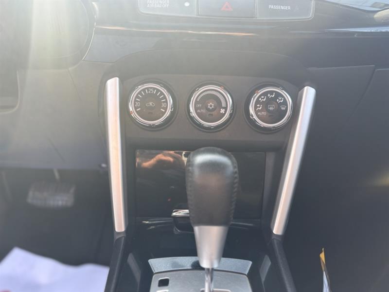 mitsubishi Lancer 2017 - 11