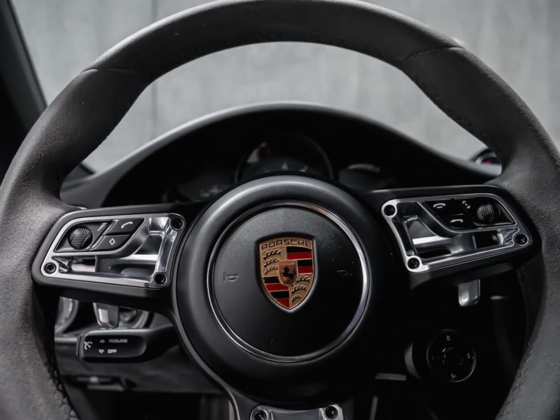 porsche 911 2018 - 26