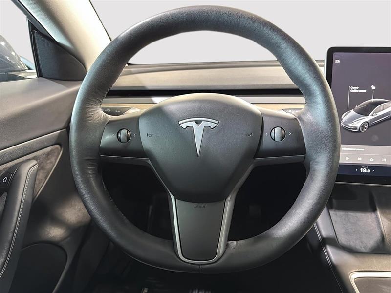 tesla Model 3 2021 - 32