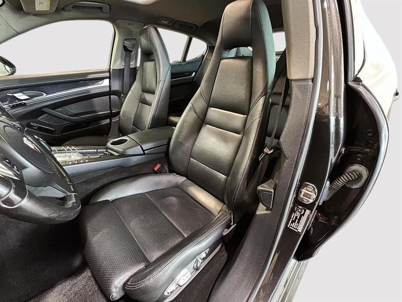 porsche Panamera 2011 - 19