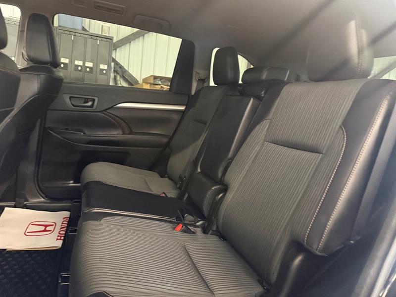 toyota Highlander 2018 - 35
