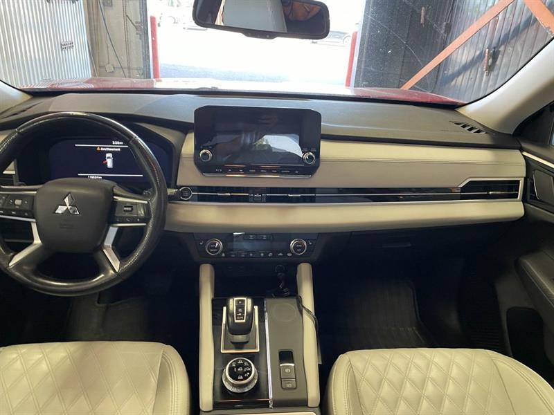 mitsubishi Outlander 2023 - 10