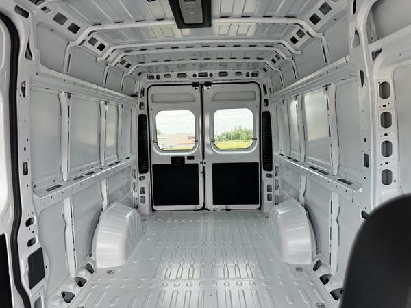 ram ProMaster fourgonnette utilitaire 2025 - 7