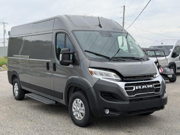 ram ProMaster fourgonnette utilitaire 2025