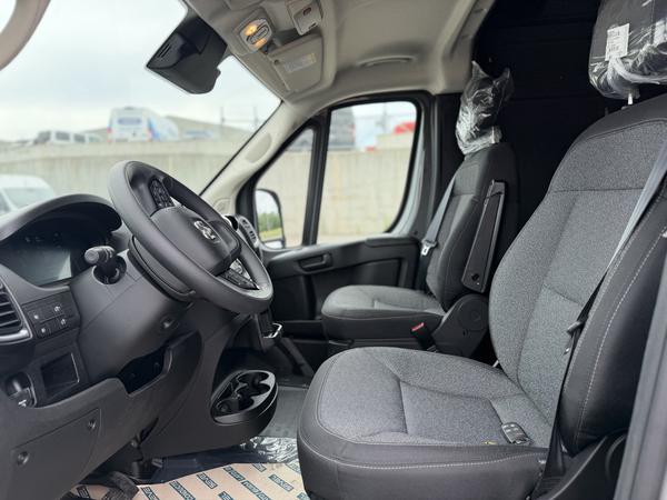 ram ProMaster fourgonnette utilitaire 2025 - 8