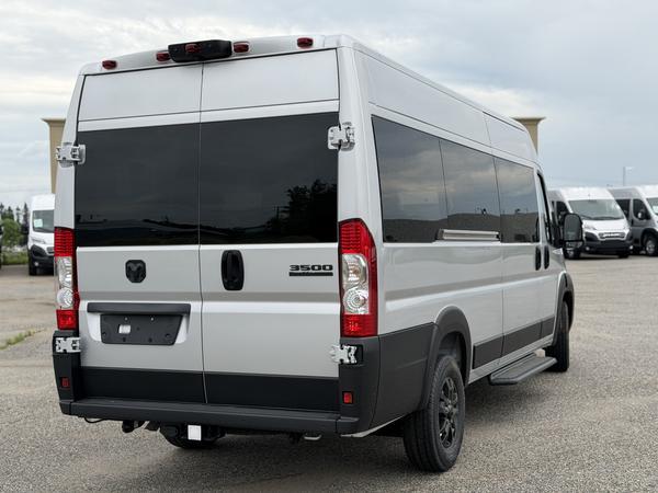 ram ProMaster fourgon vitré 2025 - 3