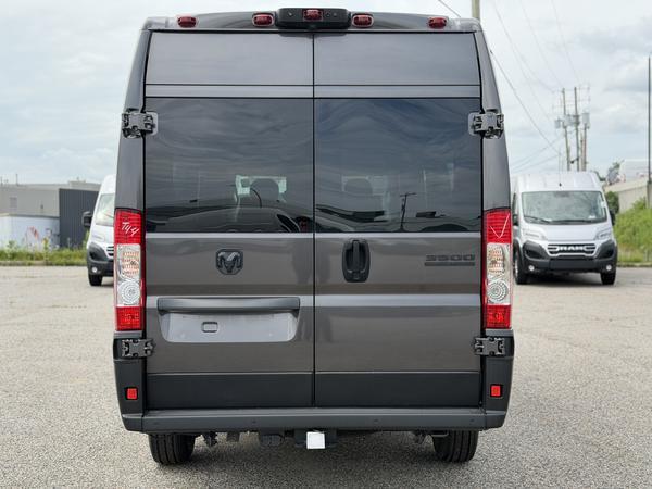 ram ProMaster fourgon vitré 2025 - 4