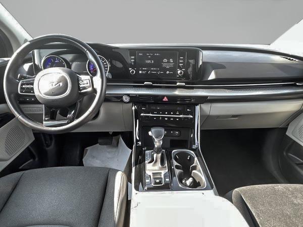 kia Carnival 2023 - 16