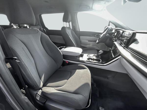kia Carnival 2023 - 26