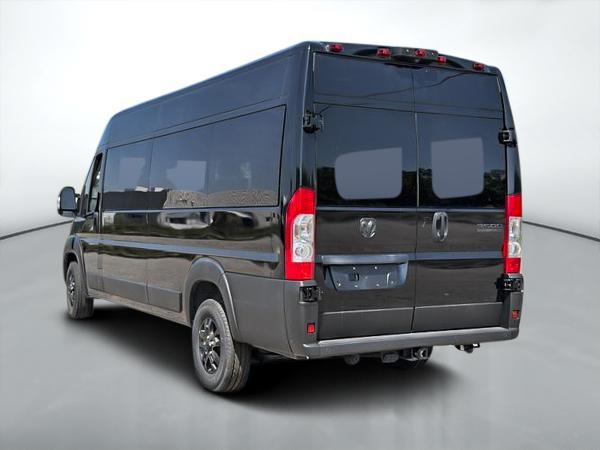 ram ProMaster fourgon vitré 2025 - 5