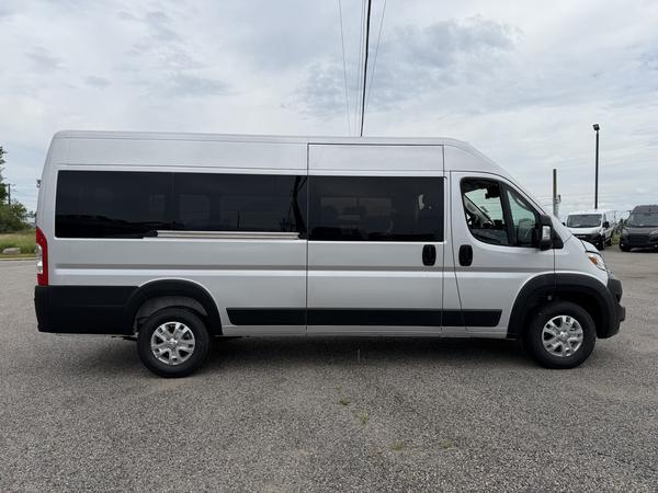 ram ProMaster fourgon vitré 2025 - 2
