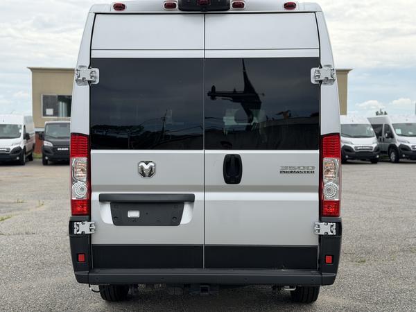 ram ProMaster fourgon vitré 2025 - 4