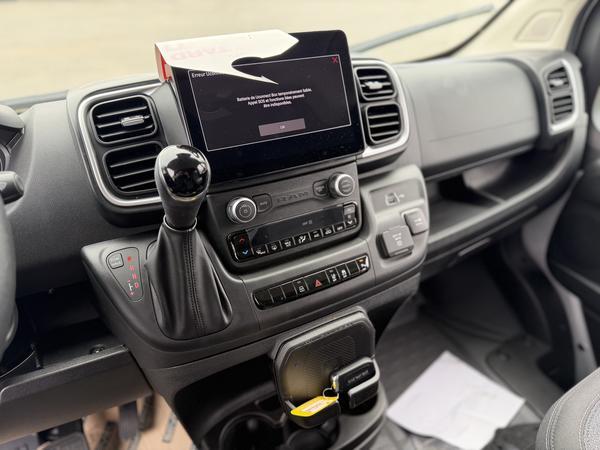 ram ProMaster fourgon vitré 2025 - 10