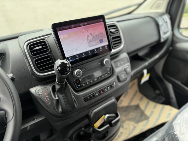 ram ProMaster fourgonnette utilitaire 2025 - 10