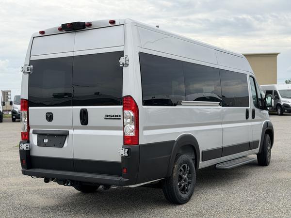 ram ProMaster fourgon vitré 2025 - 3