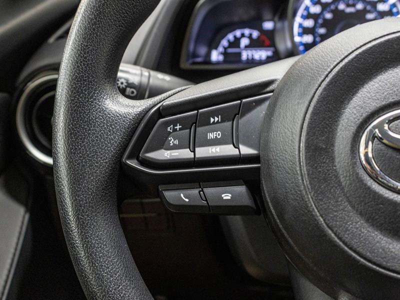 toyota Yaris Hatchback 2020 - 10