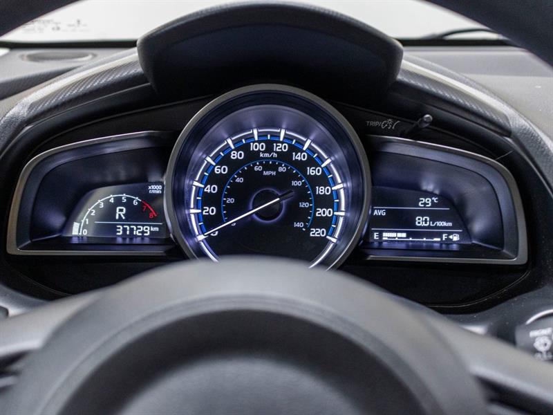 toyota Yaris Hatchback 2020 - 17