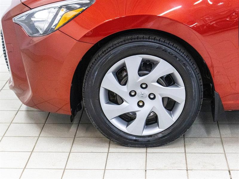 toyota Yaris Hatchback 2020 - 32