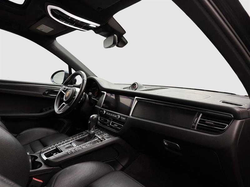 porsche Macan 2021 - 23