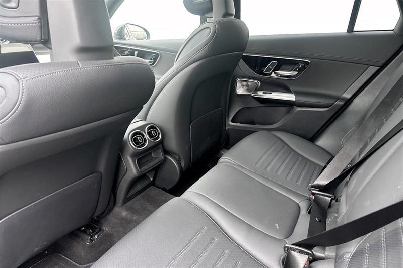 mercedes-benz GLC300 2025 - 5