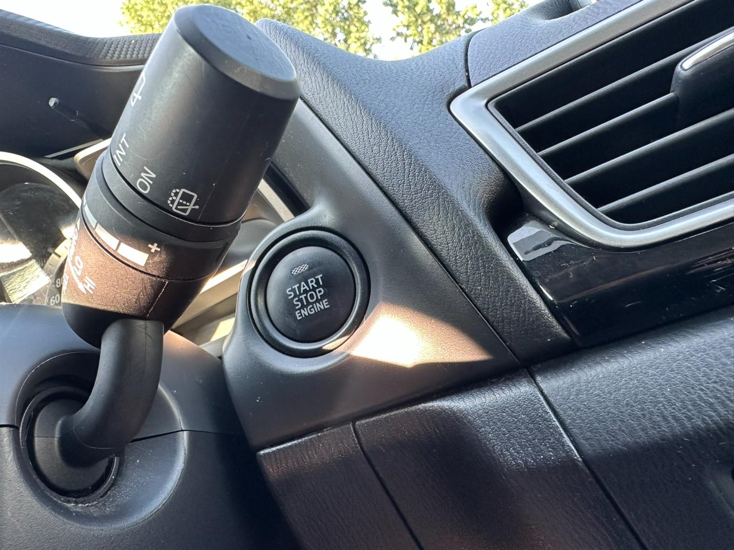 mazda Mazda3 2016 - 12