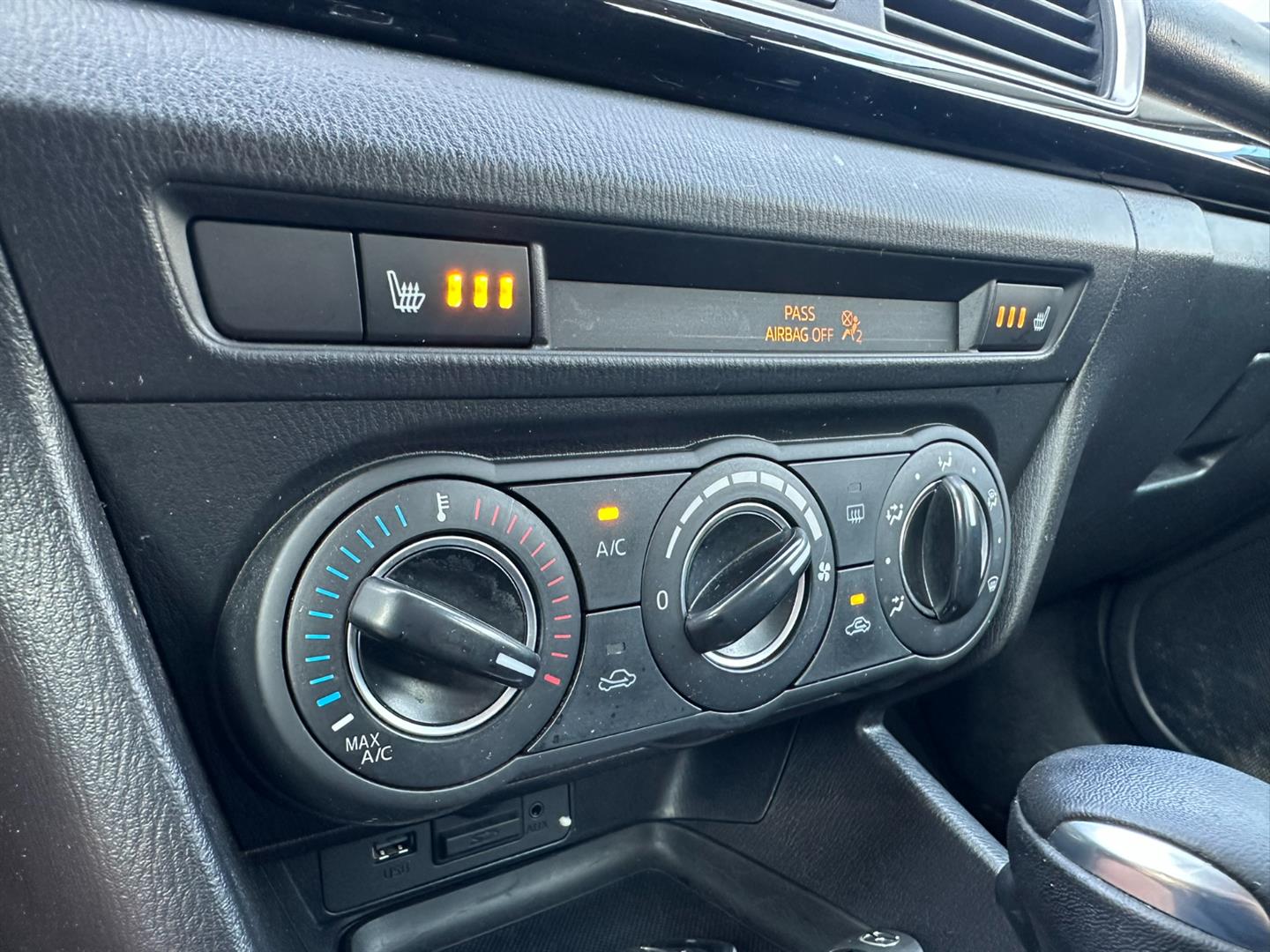mazda Mazda3 2016 - 14