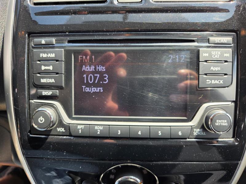 nissan Versa Note 2015 - 22
