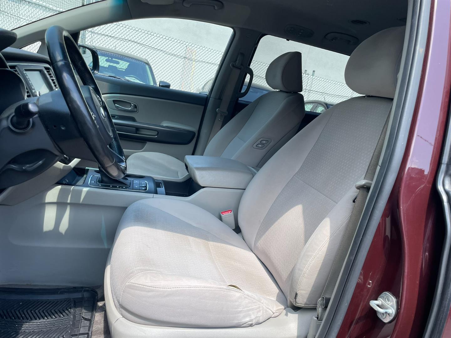 kia Sedona 2018 - 12