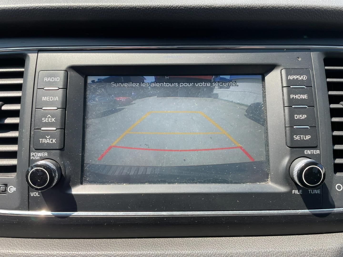 kia Sedona 2018 - 16