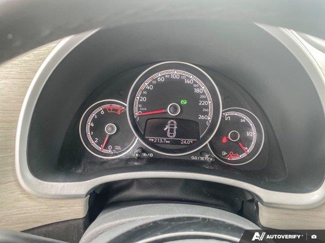 volkswagen Beetle Convertible 2018 - 18