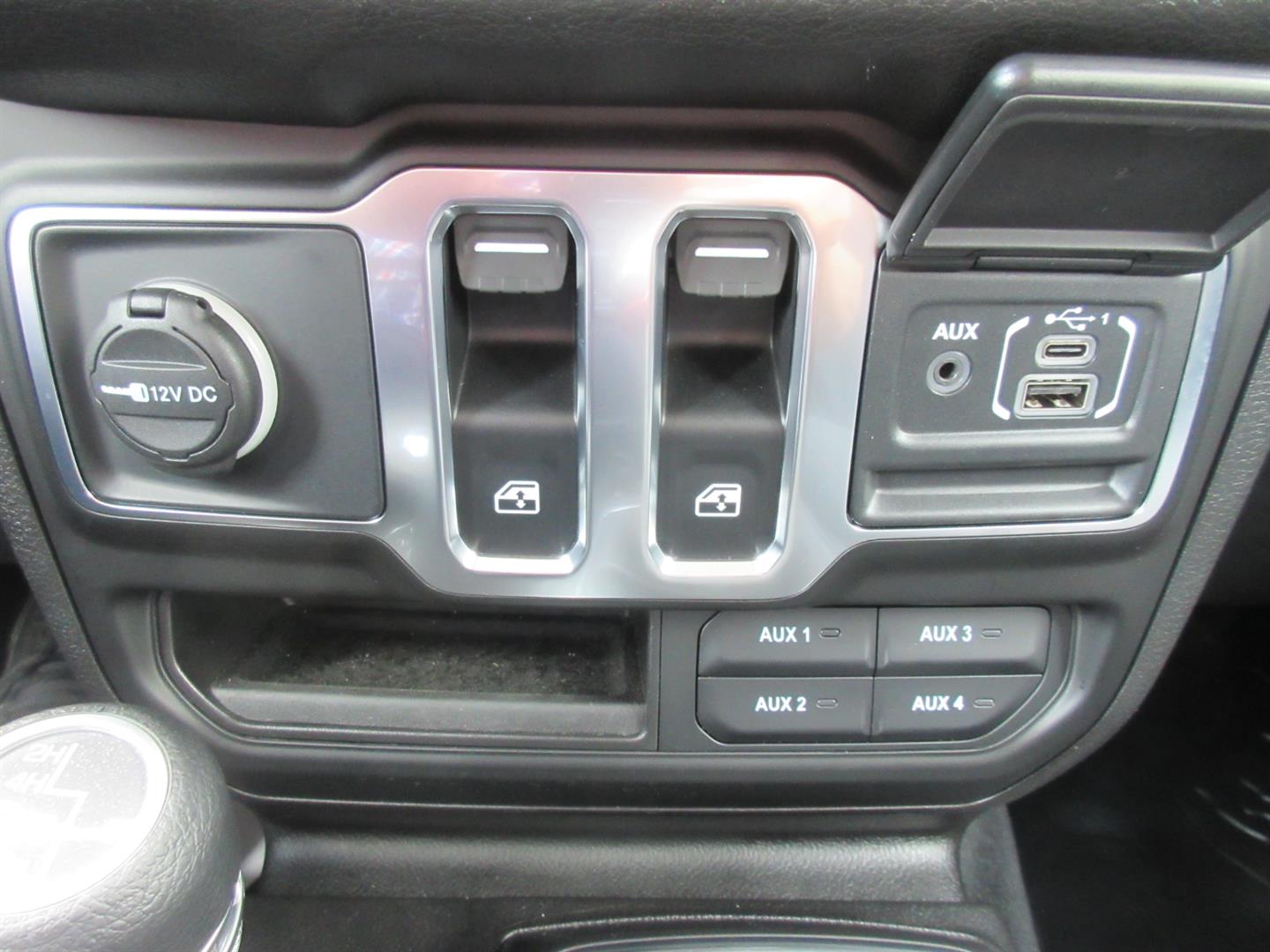 jeep Wrangler 2025 - 15