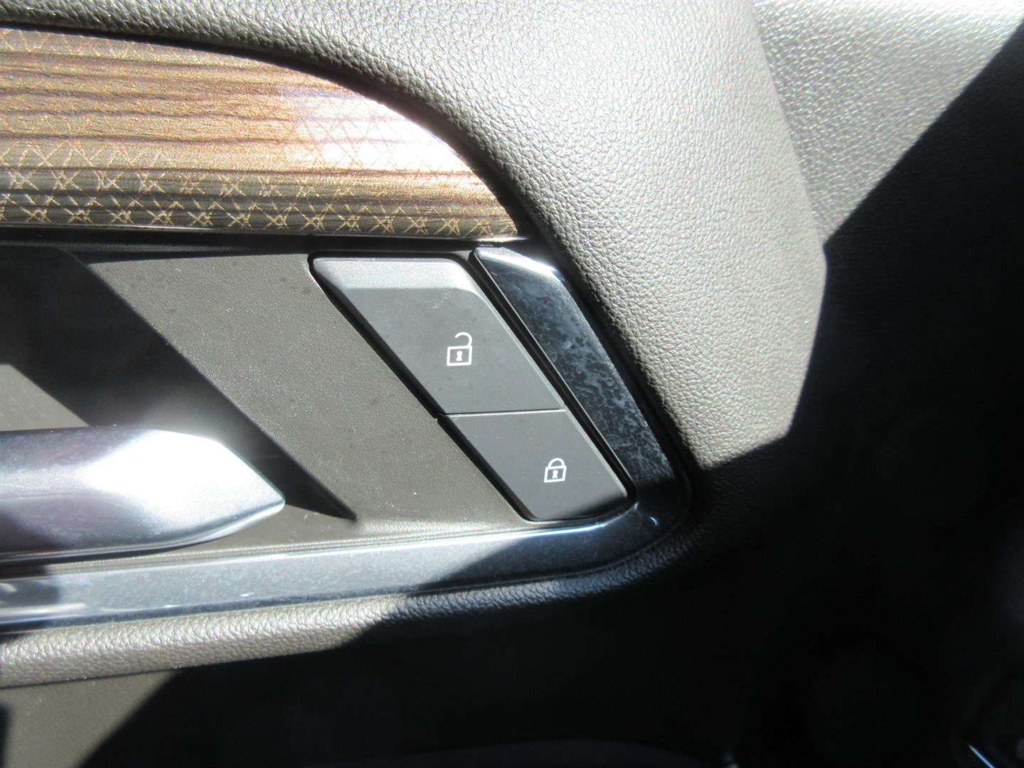 chevrolet Silverado 1500 2024 - 29