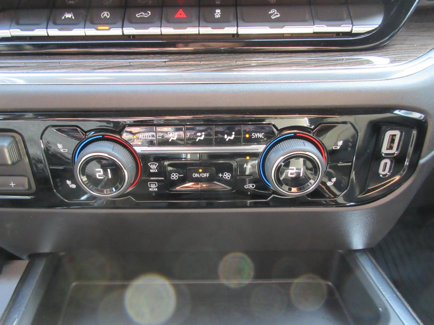 chevrolet Silverado 1500 2024 - 15