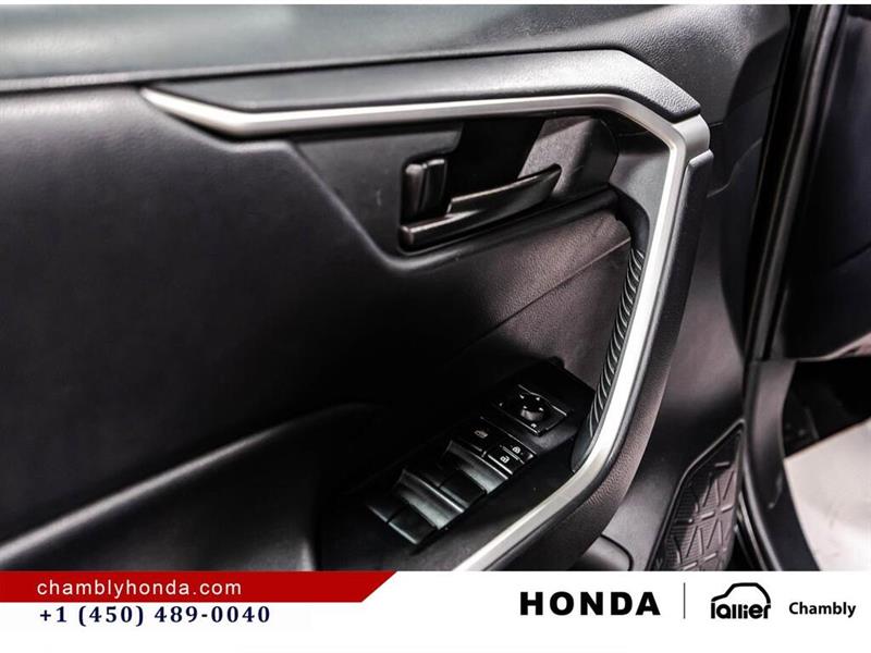 toyota RAV4 2019 - 11