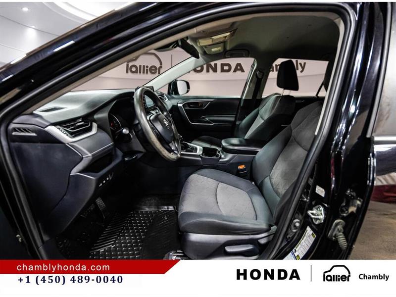 toyota RAV4 2019 - 18