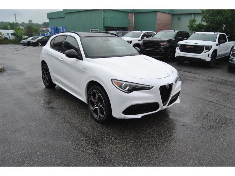 alfa romeo Stelvio 2022 - 7