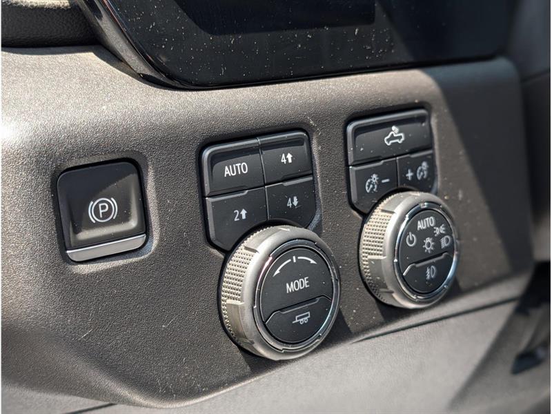 chevrolet Silverado 1500 2024 - 13