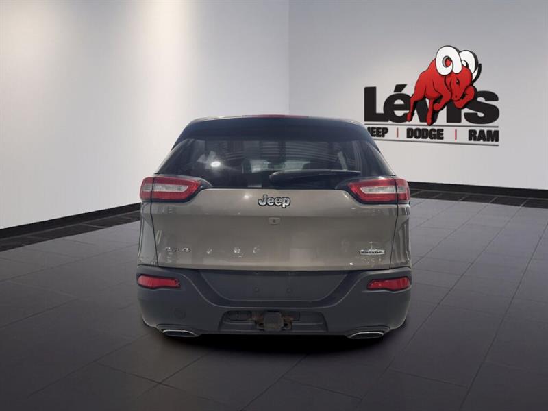jeep Cherokee 2016 - 6