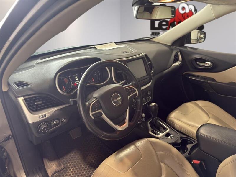 jeep Cherokee 2016 - 10